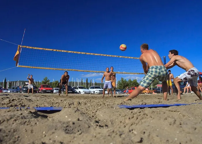 Alfonso * بيبينيا