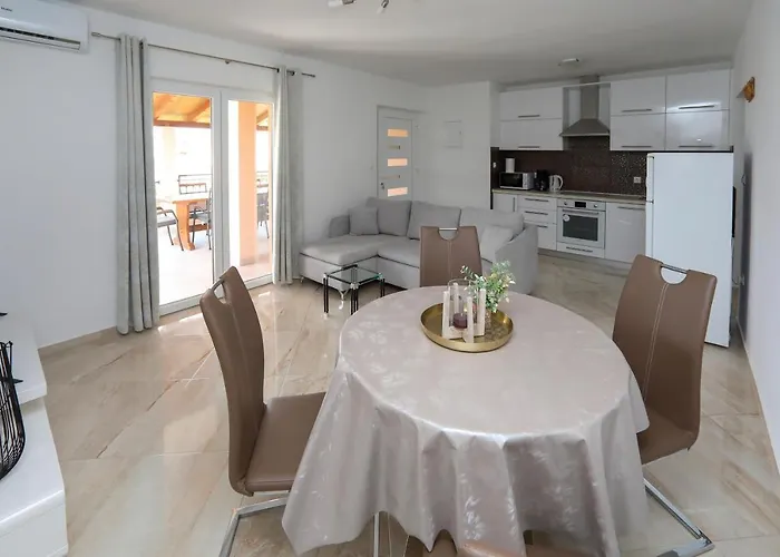 Alfonso Διαμέρισμα Bibinje